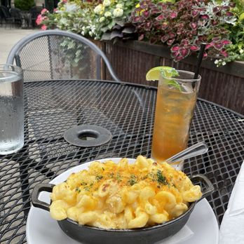 Carmel's Restaurant and Bar - Mac and cheese - Bars Near Me - Asheville, North Carolina Carmel's Restaurant and Bar - Mac and cheese - Bars Near Me - Asheville, North Carolina