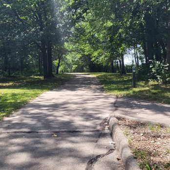 Simpson Park - Parks Near Me - Valley Park, Missouri