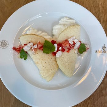 Amal - Strawberry pancakes.  COLD and so bad - Lebanese Near Me - Toronto, Ontario