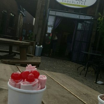 Rolled Mountain Creamery - Cherry Ice cream made with Coconut milk - Ice Cream & Frozen Yogurt Near Me - Reno, Nevada Rolled Mountain Creamery - Cherry Ice cream made with Coconut milk - Ice Cream & Frozen Yogurt Near Me - Reno, Nevada