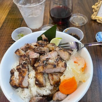 Estrellita - Filipino Near Me - Atlanta, Georgia