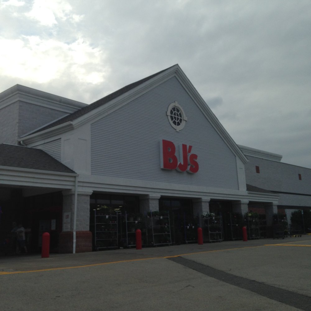 BJ's Wholesale Club - Franklin BJ's Wholesale Club -- 100 Corporate Drive, Franklin Storefront - Wholesale Stores Near Me - Franklin, Massachusetts BJ's Wholesale Club - Franklin BJ's Wholesale Club -- 100 Corporate Drive, Franklin Storefront - Wholesale Stores Near Me - Franklin, Massachusetts