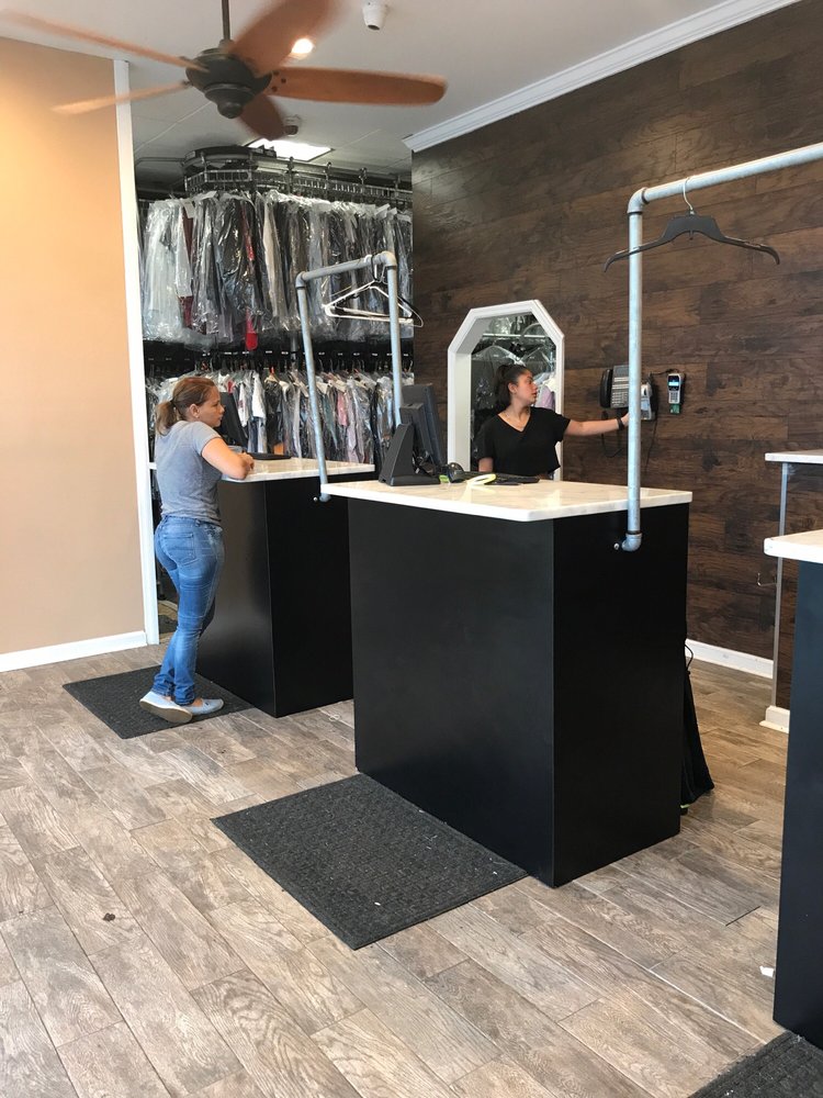 ANY GARMENT CLEANERS Updated September 2024 28 Reviews 181 US Hwy 1, Edison, New Jersey
