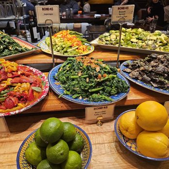 Bond 45 - Fresh Food Display - Italian Near Me - New York, New York