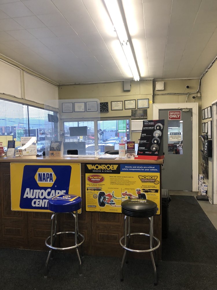 GORD’S AUTO REPAIR Updated September 2024 17 Reviews 1520 Clark