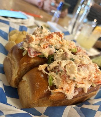 Tom's Oyster Bar by null