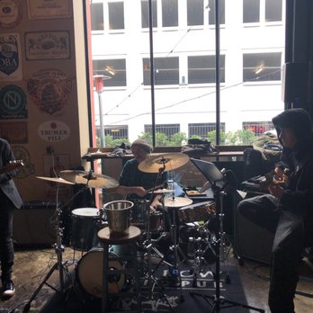 Kings Row Gastropub - Reggae on Sundays Live - Gastropubs Near Me - Pasadena, California Kings Row Gastropub - Reggae on Sundays Live - Gastropubs Near Me - Pasadena, California