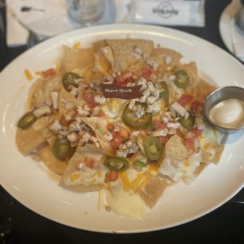 Hard Rock Cafe - Chicken Nachos minus Beans - American Near Me - Myrtle Beach, South Carolina Hard Rock Cafe - Chicken Nachos minus Beans - American Near Me - Myrtle Beach, South Carolina