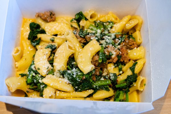 Pazzo by null
