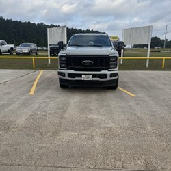 CC Plus Trucks, Guns and Ammo - Before wind deflector