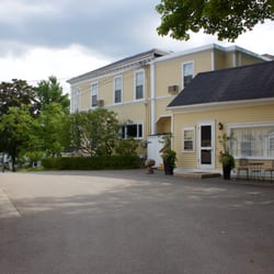 Tattingstone Inn