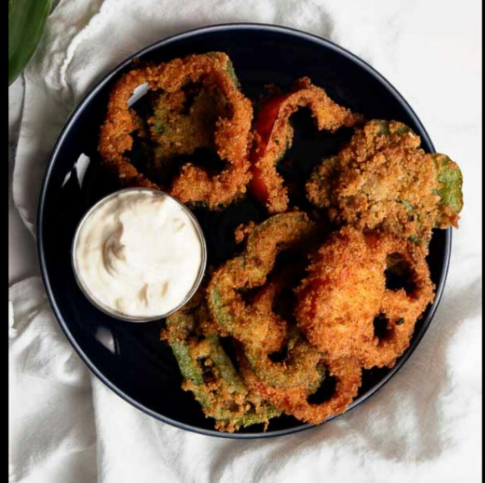 KNUCKLEHEAD’S BAR & GRILL IN BADGER Updated September 2024 10 Photos 121 1st Ave SE