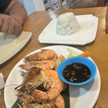 Jarace Grill - BBQ Shrimp - Seafood Near Me - El Nido, PLW Jarace Grill - BBQ Shrimp - Seafood Near Me - El Nido, PLW
