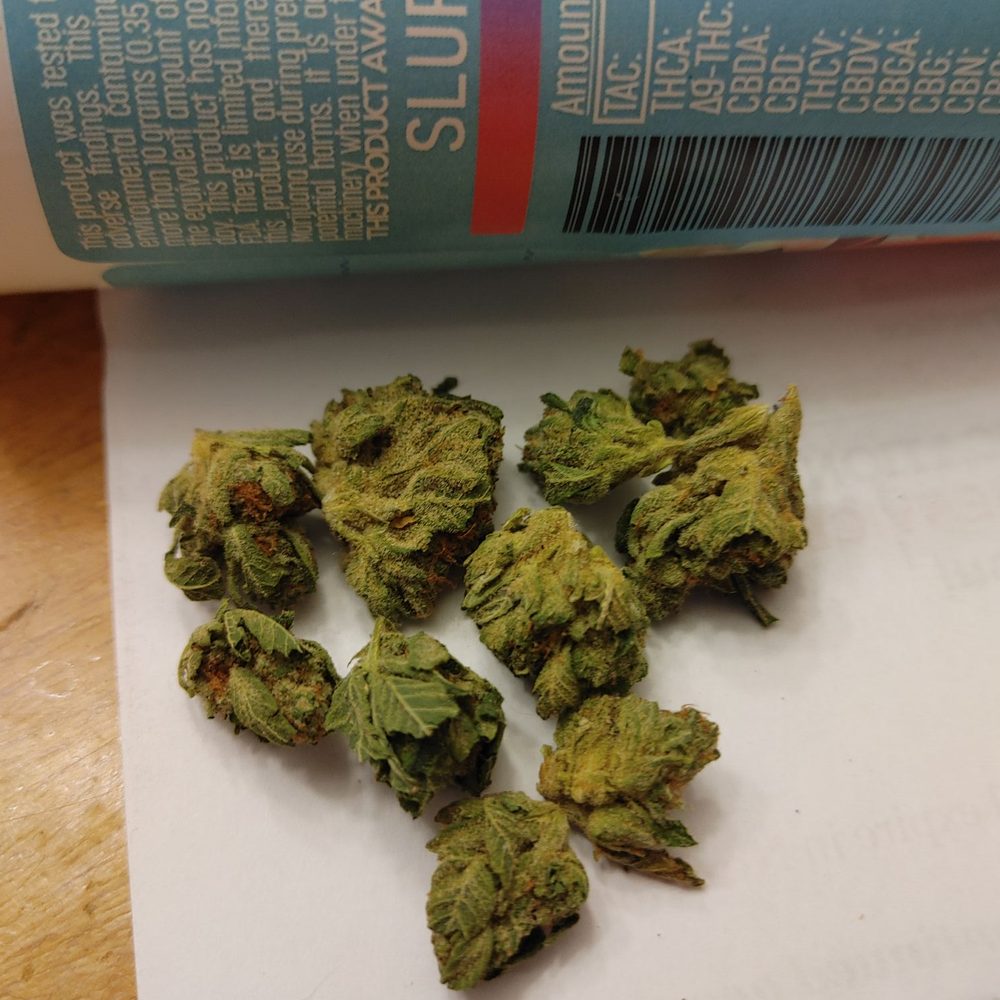 $55 for this leafy "Sira Reserve" Eighth $55 for this leafy "Sira Reserve" Eighth