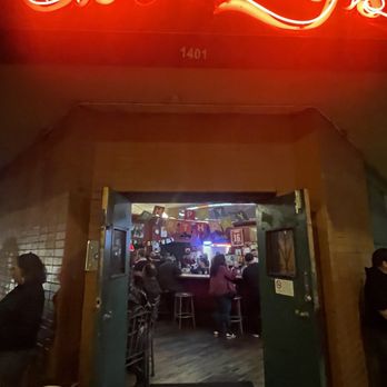 Clooney's Pub - Dive Bars Near Me - San Francisco, California Clooney's Pub - Dive Bars Near Me - San Francisco, California