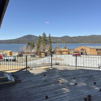 Tropicali - Back porch view - Hawaiian Near Me - Big Bear Lake, California Tropicali - Back porch view - Hawaiian Near Me - Big Bear Lake, California