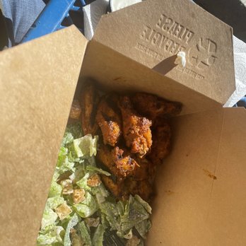 Alpine Pizza Company - Wings and salad... so good they didn't need the blue cheese/ranch. Get you some! - Pizza Near Me - Vail, Colorado Alpine Pizza Company - Wings and salad... so good they didn't need the blue cheese/ranch. Get you some! - Pizza Near Me - Vail, Colorado