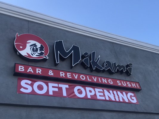 Mikami Bar & Revolving Sushi, Convoy San Diego by null