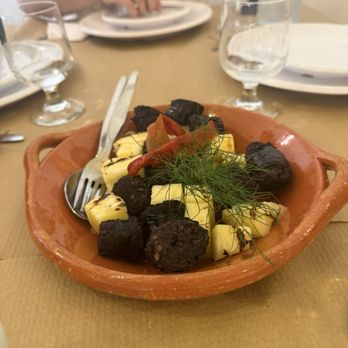 Restaurante Tony's - Portuguese Near Me - Furnas, 20 Restaurante Tony's - Portuguese Near Me - Furnas, 20