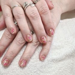 K Nails & Spa