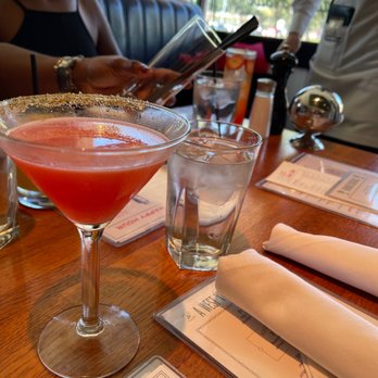 Hudson House - Martini - American Near Me - Dallas, Texas