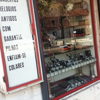Tabacaria Cliper - Montra e reclame - Accessories Near Me - Lisbon, 11