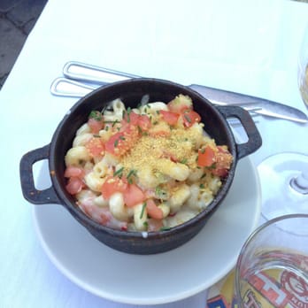 BLVD Kitchen & Bar - Lobster Mac n' Cheese side - with only 2 chunks of lobster :-( - American Near Me - Minnetonka, Minnesota BLVD Kitchen & Bar - Lobster Mac n' Cheese side - with only 2 chunks of lobster :-( - American Near Me - Minnetonka, Minnesota