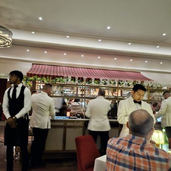 Rao's Miami Beach - Italian Near Me - Miami Beach, Florida