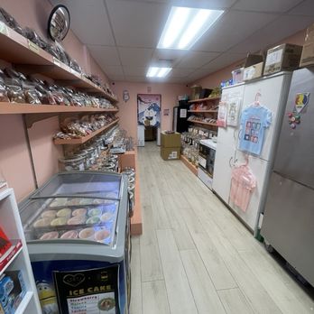 Kay’s Crackseed - inside the store - Candy Stores Near Me - Honolulu, Hawaii Kay’s Crackseed - inside the store - Candy Stores Near Me - Honolulu, Hawaii