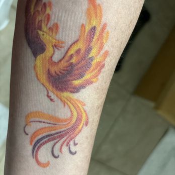 Golden Sparrow Tattoo - Tattoo Near Me - Downers Grove, Illinois Golden Sparrow Tattoo - Tattoo Near Me - Downers Grove, Illinois