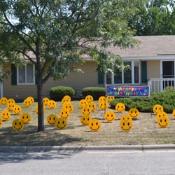 Flamingo Party People - Smiley Face Yard Display