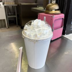 Maria's Tasty Delights - Medium hot fudge milkshake