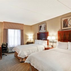 Hampton Inn Lewisburg - Guest room