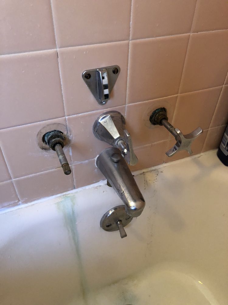 Slide of Lakeside Plumbing, Heating, and Cooling