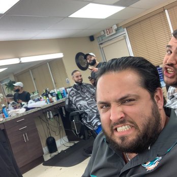 Eduardo's Unisex - Nail Salons Near Me - Hialeah, Florida Eduardo's Unisex - Nail Salons Near Me - Hialeah, Florida