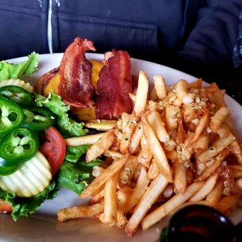 Diamondback Grill - Awesome bacon cheeseburger jalapeno burger with garlic fries to die for! - Wine Bars Near Me - Sonora, California