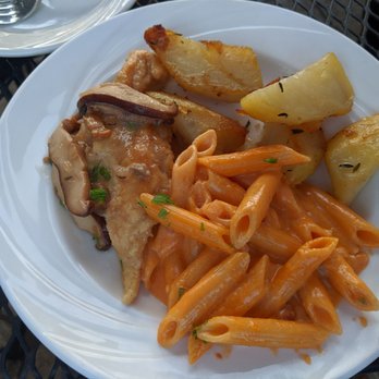 La Fontana - Chicken marsala, vodka penne pasta and roasted potatoes - Italian Near Me - Nyack, New York La Fontana - Chicken marsala, vodka penne pasta and roasted potatoes - Italian Near Me - Nyack, New York
