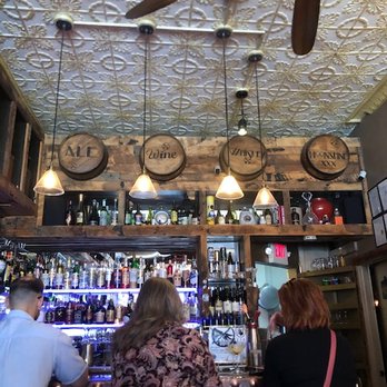 Parla - Bar Seating - Italian Near Me - Boston, Massachusetts Parla - Bar Seating - Italian Near Me - Boston, Massachusetts
