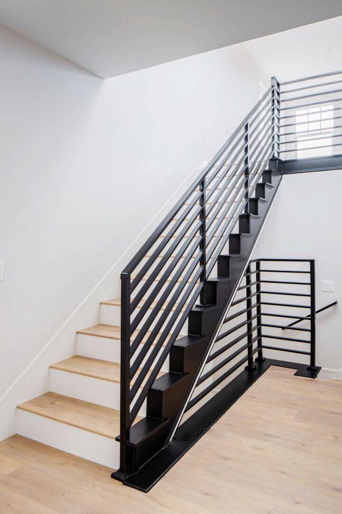 Slide of Avid Construction