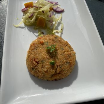 Mt Ada - crab cakes - Bed & Breakfast Near Me - Avalon, California Mt Ada - crab cakes - Bed & Breakfast Near Me - Avalon, California
