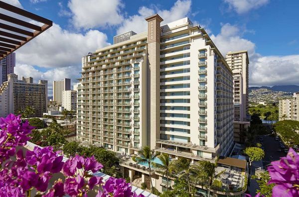 Hilton Garden Inn Waikiki Beach by null