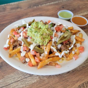El Jarro - Asada fries - Mexican Near Me - Ojai, California