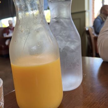 Le Peep Sandhills - Fresh Orange Juice - Breakfast & Brunch Near Me - Columbia, South Carolina Le Peep Sandhills - Fresh Orange Juice - Breakfast & Brunch Near Me - Columbia, South Carolina