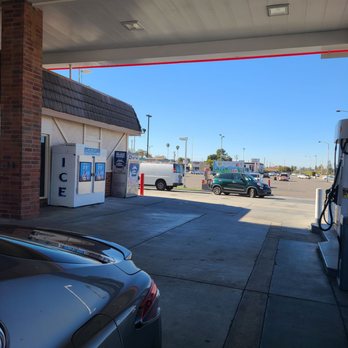 Westminster Shell - Gas Stations Near Me - Westminster, California