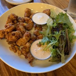 Short’s Burger and Shine - Cheese curds