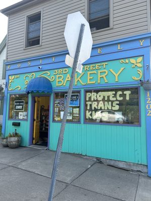 Positively 3rd Street Bakery by null