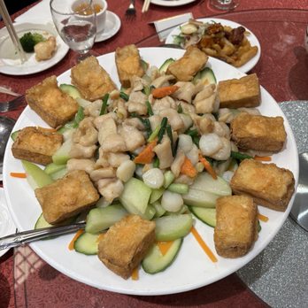 Golden Unicorn - Dim Sum Near Me - New York, New York