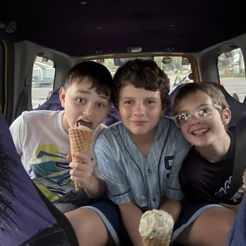 Mountain State Creamery - Tasty treats - Ice Cream & Frozen Yogurt Near Me - Vienna, West Virginia Mountain State Creamery - Tasty treats - Ice Cream & Frozen Yogurt Near Me - Vienna, West Virginia
