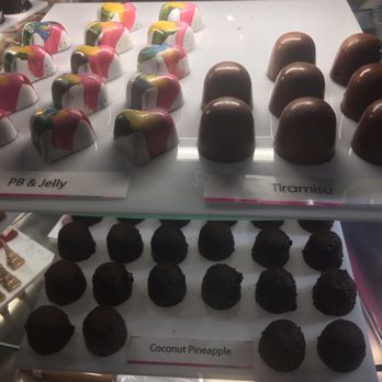 Le Macaron French Pastries - Macarons Near Me - Charleston, South Carolina Le Macaron French Pastries - Macarons Near Me - Charleston, South Carolina