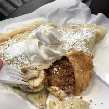 Kaffe Crepe - The cookie butter - biscoff cookie crumbles, vanilla sugar and banana. - Creperies Near Me - Reno, Nevada